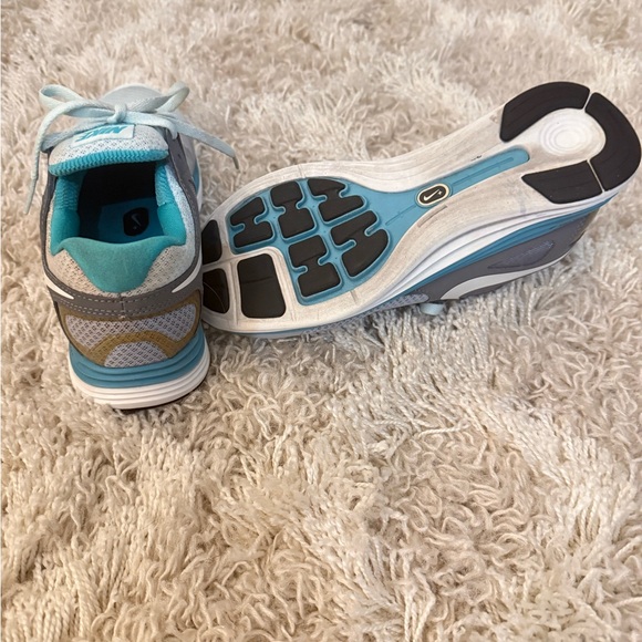 Nike Women's LUNAR FLASH+ Teal and Gray Athletic Shoes Sz. 6 - Picture 5 of 7